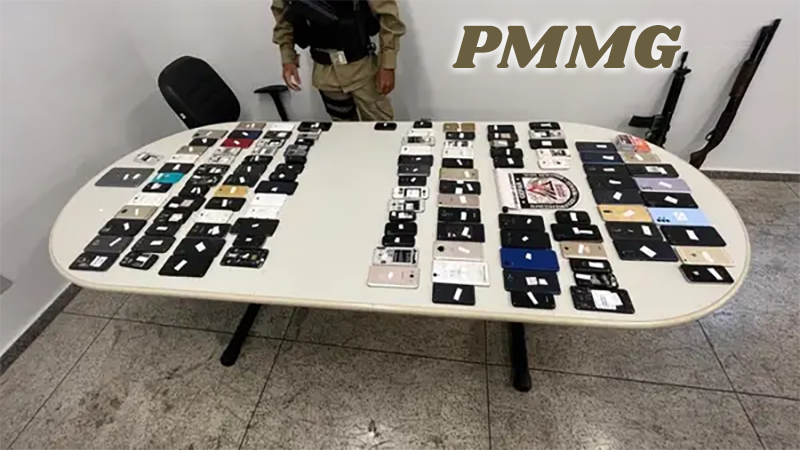 Polícia recupera mais de 100 celulares em loja de shopping popular em BH