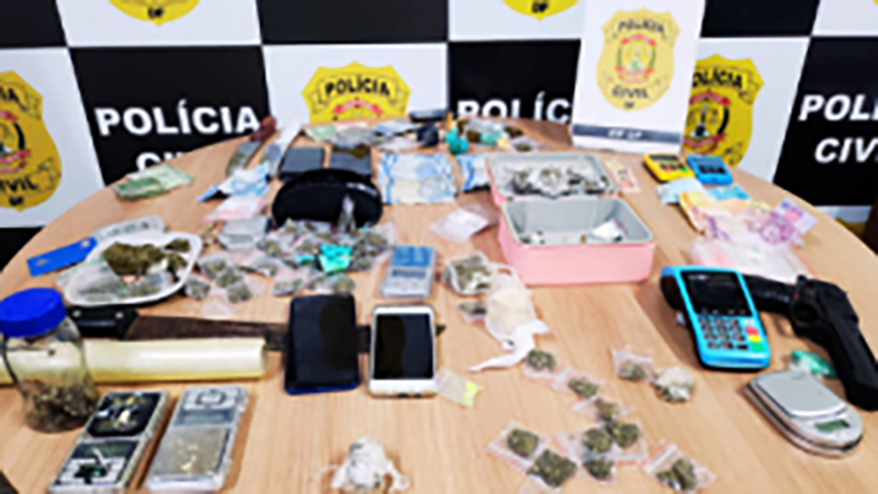 Operação Retomada: PCDF coíbe tráfico de drogas e prende 8 criminosos no Riacho Fundo