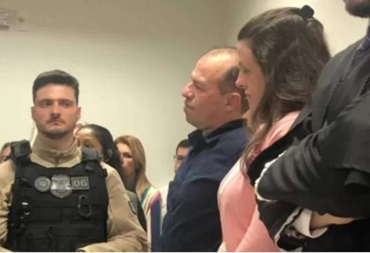 RS: condenado pela morte do filho, Boldrini é chamado para residência