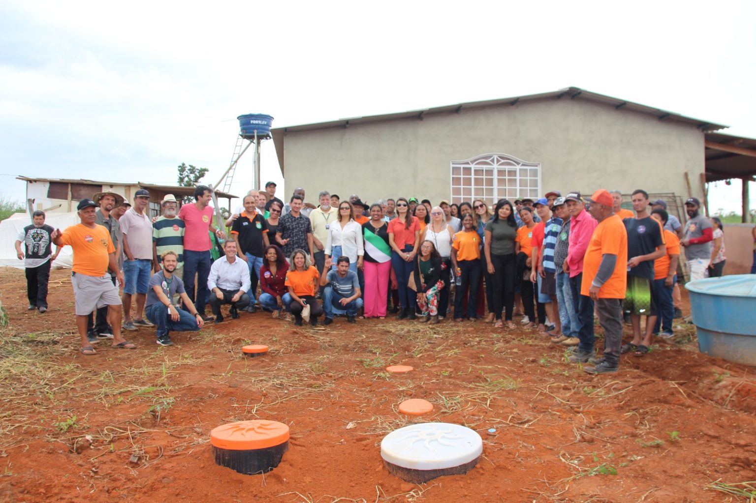 Sistemas de saneamento rural são entregues no pré-assentamento Pôr do Sol