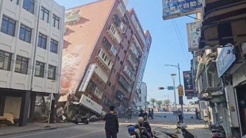 Taiwan tem terremoto de magnitude 7,5 e Japão está sob alerta de tsunami