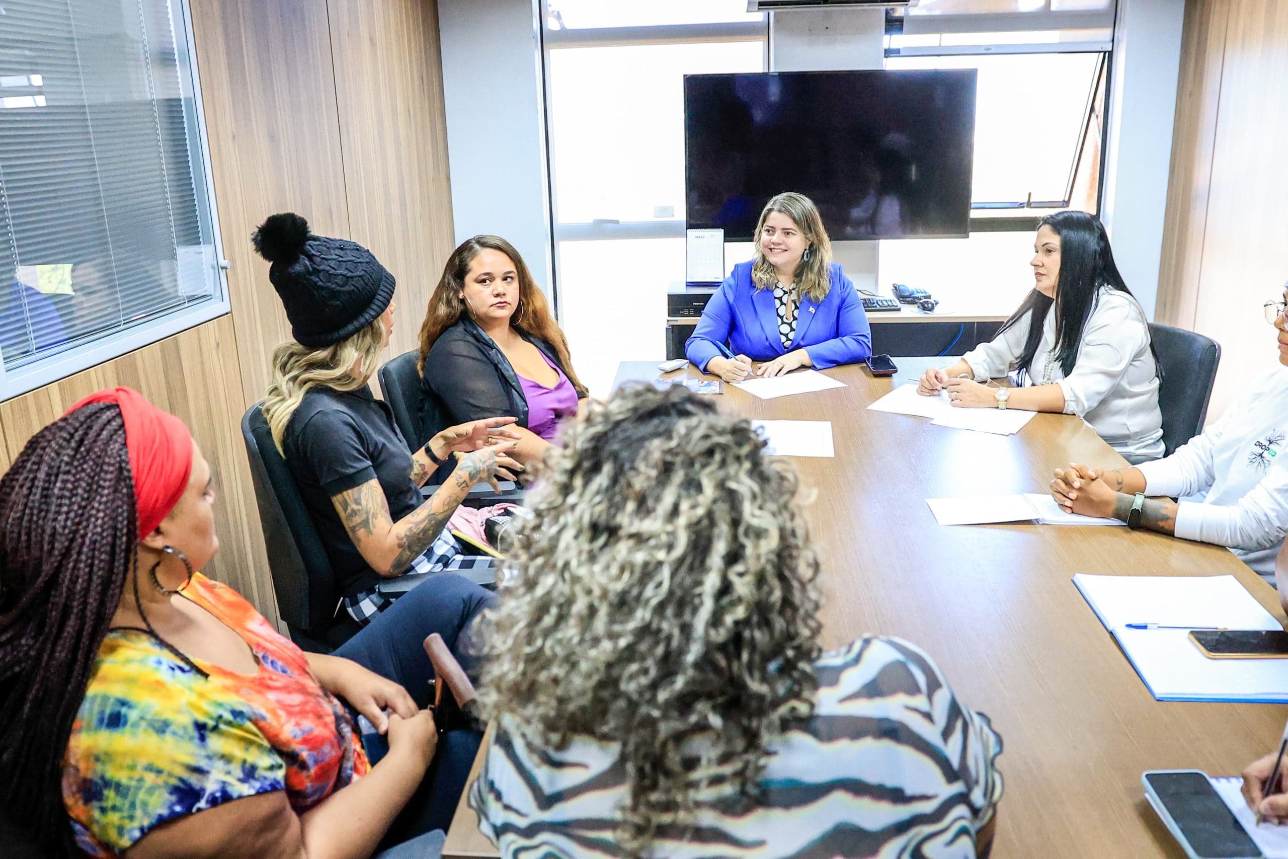 Grupo de trabalho promove mulheres por meio do hip-hop