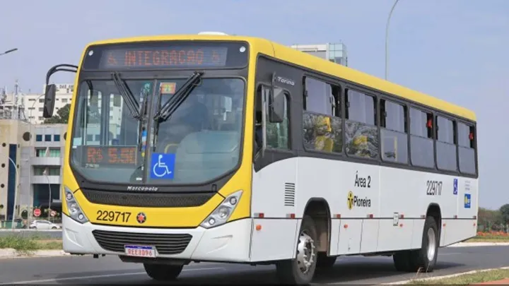 Passageiros de São Sebastião e de Santa Maria ganham novas linhas de ônibus