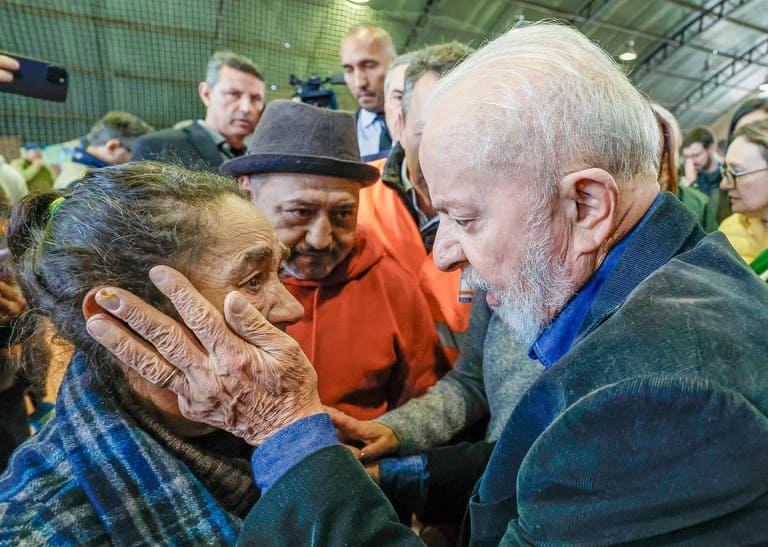 Pix de R$ 5 mil: famílias podem validar cadastro a partir desta 2ª