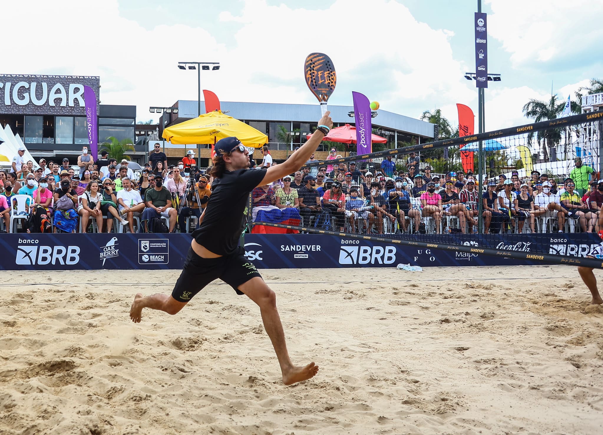 Brasília recebe torneio mundial de beach tennis até domingo (16)