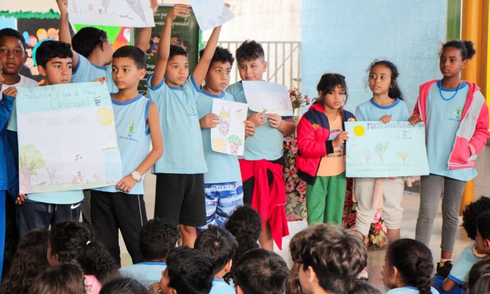 Escolas públicas do DF recebem exposição ‘Cerrado Vivo’ para conscientizar sobre preservação