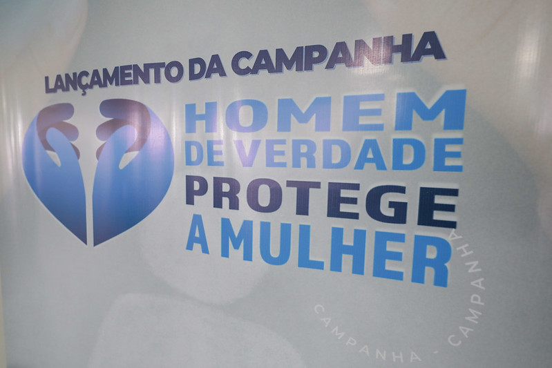 Campanha reforça combate à violência de gênero com ações em locais de grande circulação