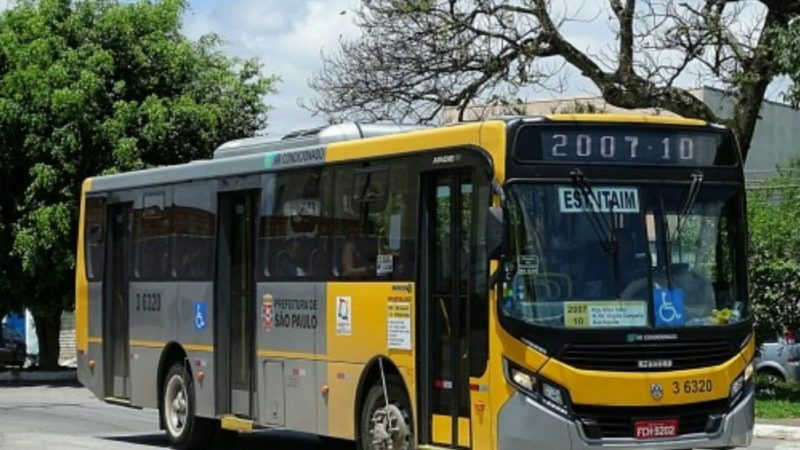 Passageiro mata motorista de ônibus com tiros na cabeça