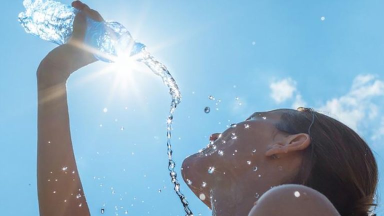 Calor aumenta risco de problemas cardíacos; saiba como se proteger