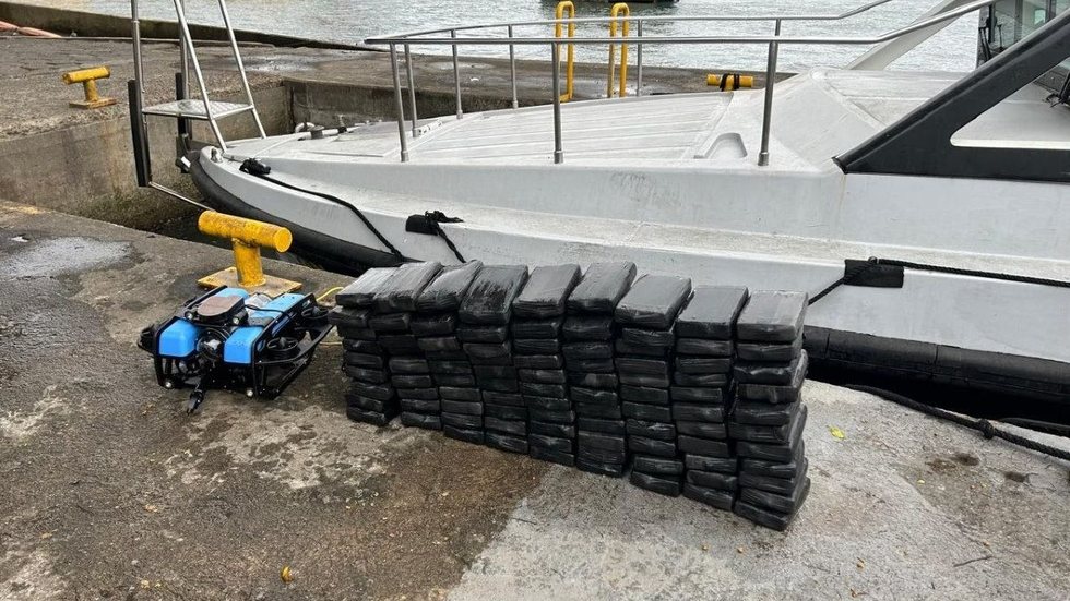 PM encontra 114 kg de cocaína em porto utilizado pelo PCC