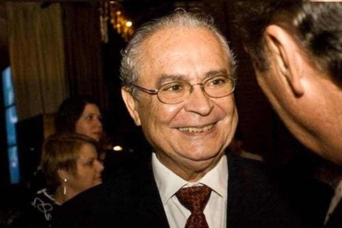 Morre Sinval de Itacarambi Leão, fundador da revista Imprensa, aos 81 anos