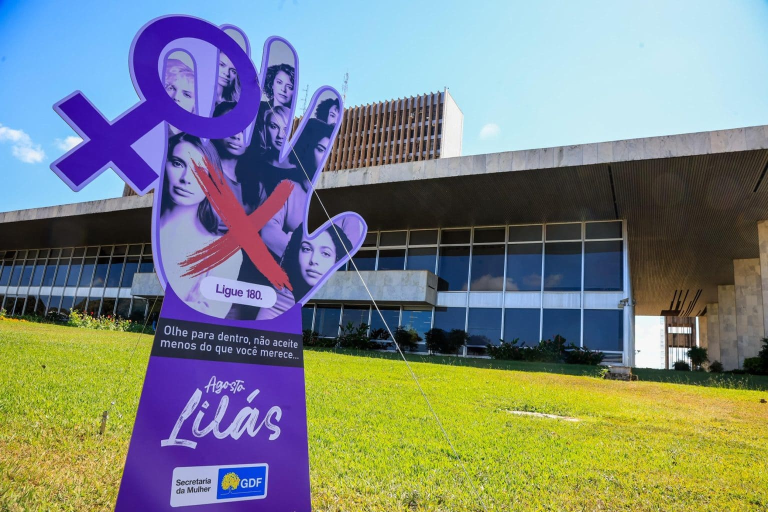 Agosto Lilás promoveu diversas campanhas pelo fim da violência contra a mulher