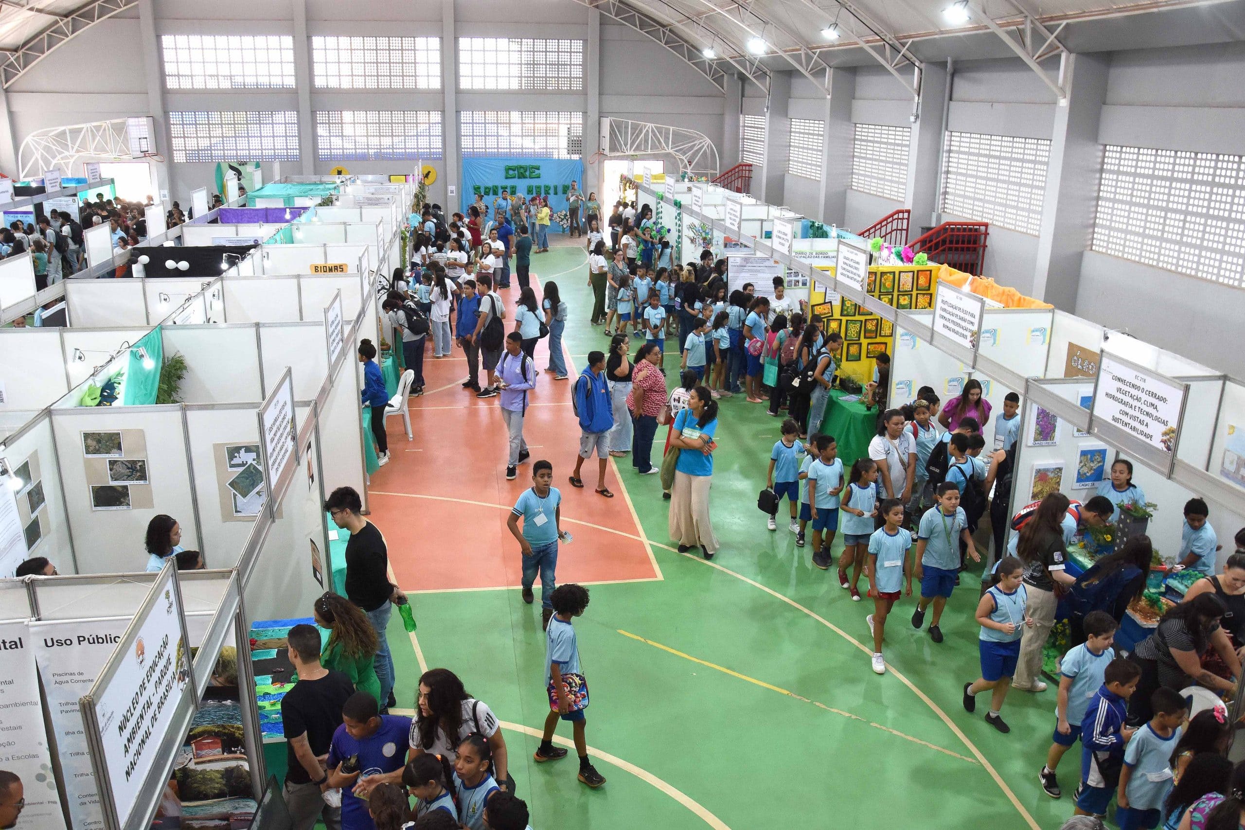 Mulheres são destaque no Circuito de Ciências em Santa Maria