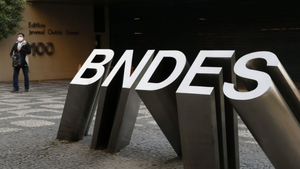 BNDES realizará provas de concurso em SP mesmo com falta de energia afetando regiões