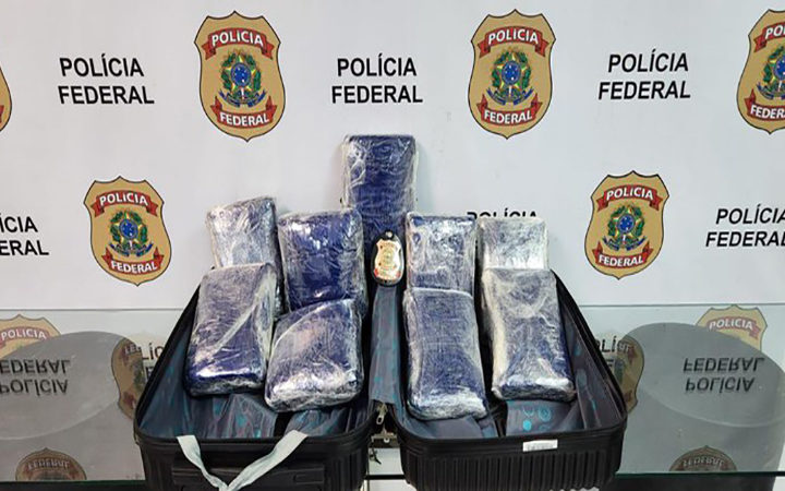 PF prende dois homens com 12kg de maconha no Galeão/RJ