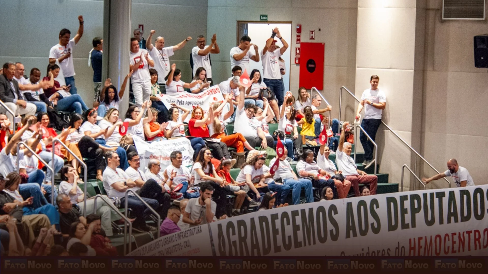 Distritais aprovam a reestruturação das carreiras do Hemocentro e Socioeducativa