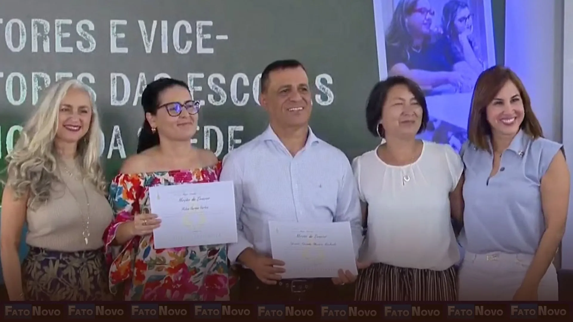 Gestores escolares do Guará recebem homenagem da CLDF