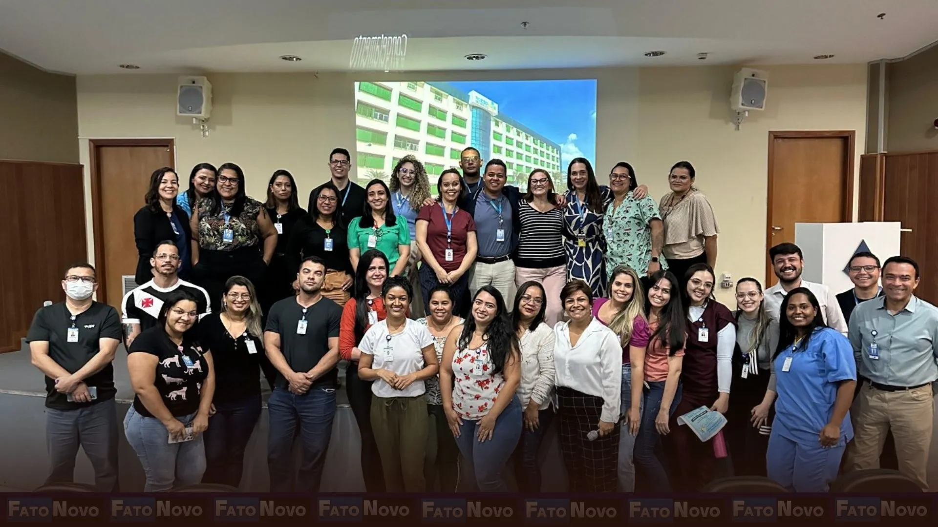 Novos colaboradores participam de reunião de acolhimento no Hospital Regional de Santa Maria